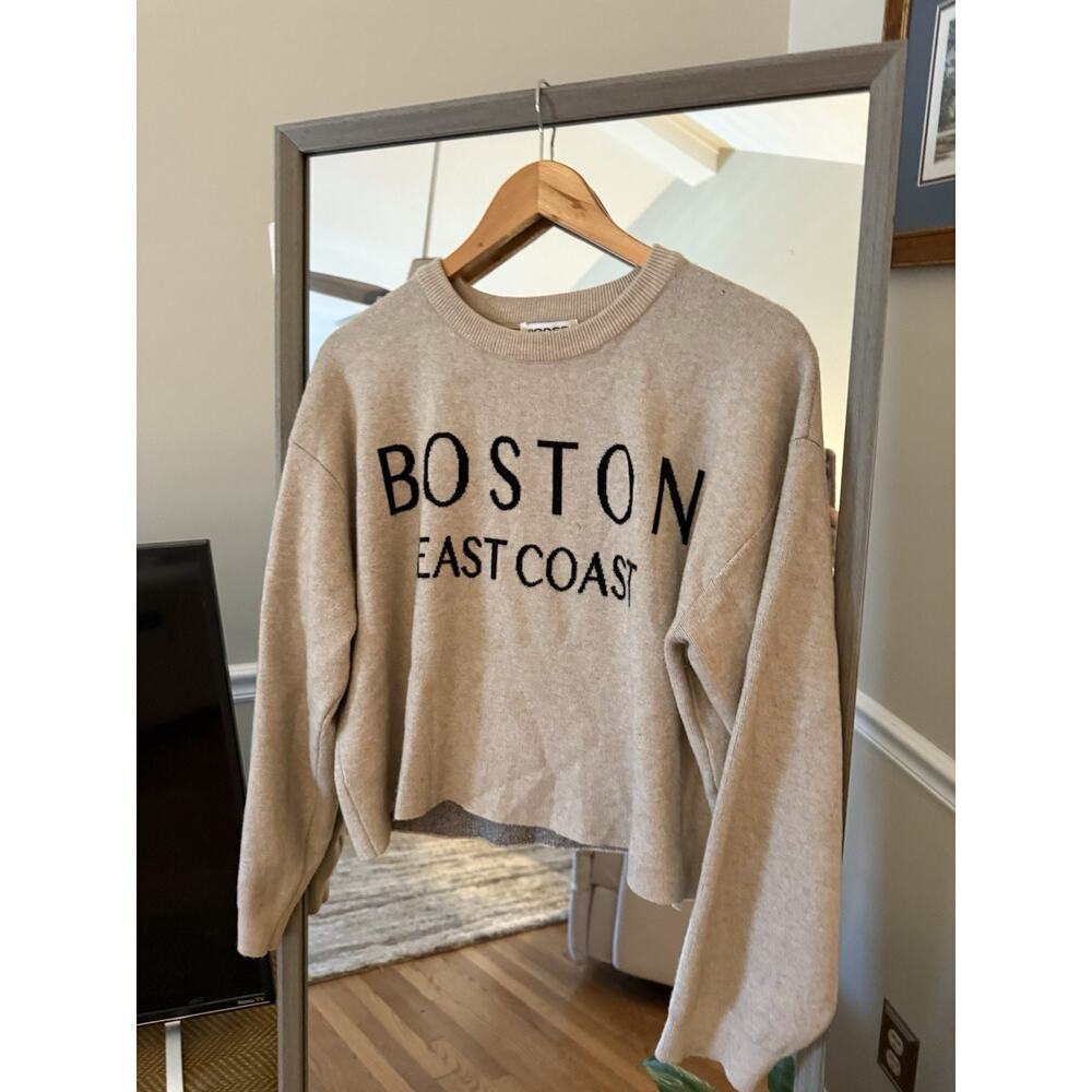 Vigoss Destination Crop Pullover Sweater Large Boston East Coast